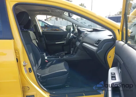 2015 Subaru Xv Crosstrek 2.0I Premium из США, поврежденный, VIN JF2GPADC6F8238001